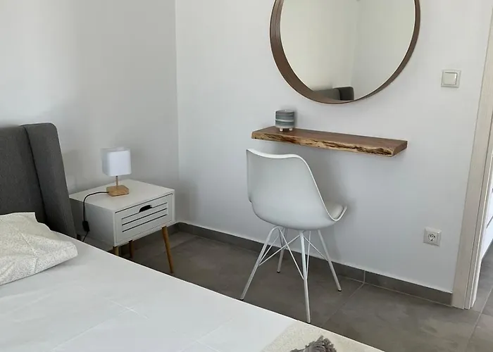 Μaistrali Schinoussa 2 Apartament *