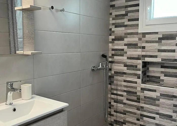 Μaistrali Schinoussa 2 Apartament *